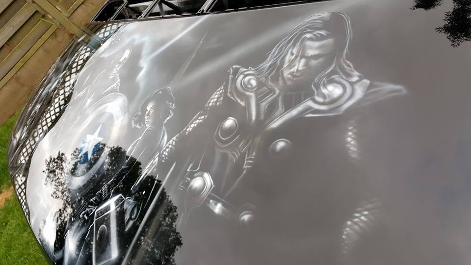 Avenger T4 bonnet 1